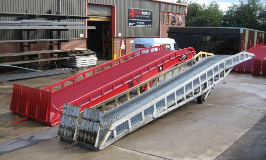 Veolia Ramp Sign Thorworld Replacement Ramp Sees Retirement Of Veolia’s 25-Year-Old ...